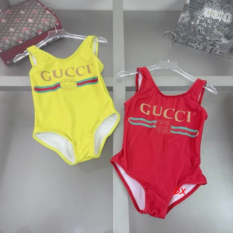 Gucci sz90-130  (26)